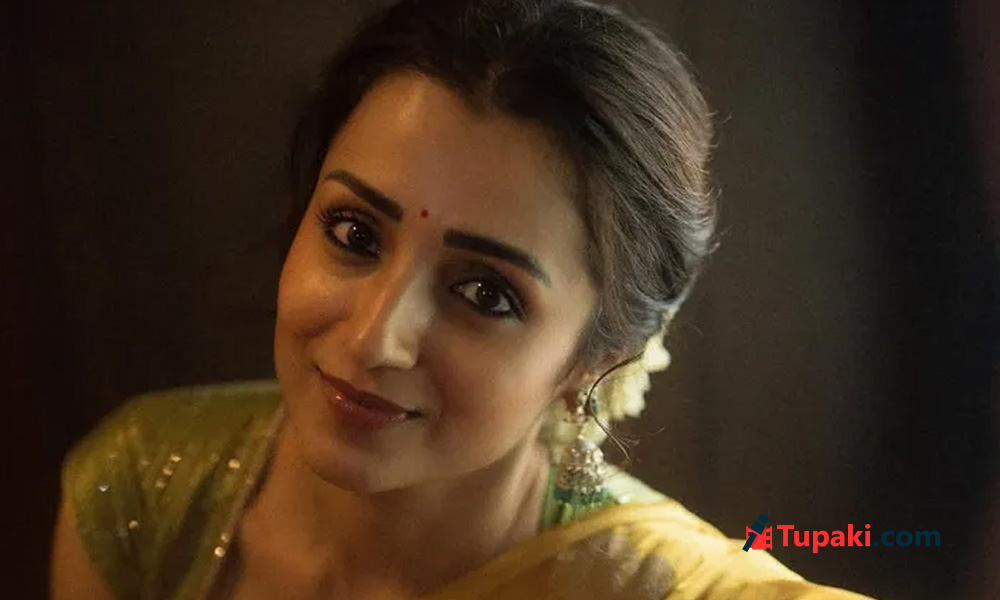 సెకండ్ ఇన్నింగ్స్‌లో ఫుల్ బిజీగా త్రిష‌.. సినిమాలు, ఓటీటీతో పాటు పాలిటిక్స్!