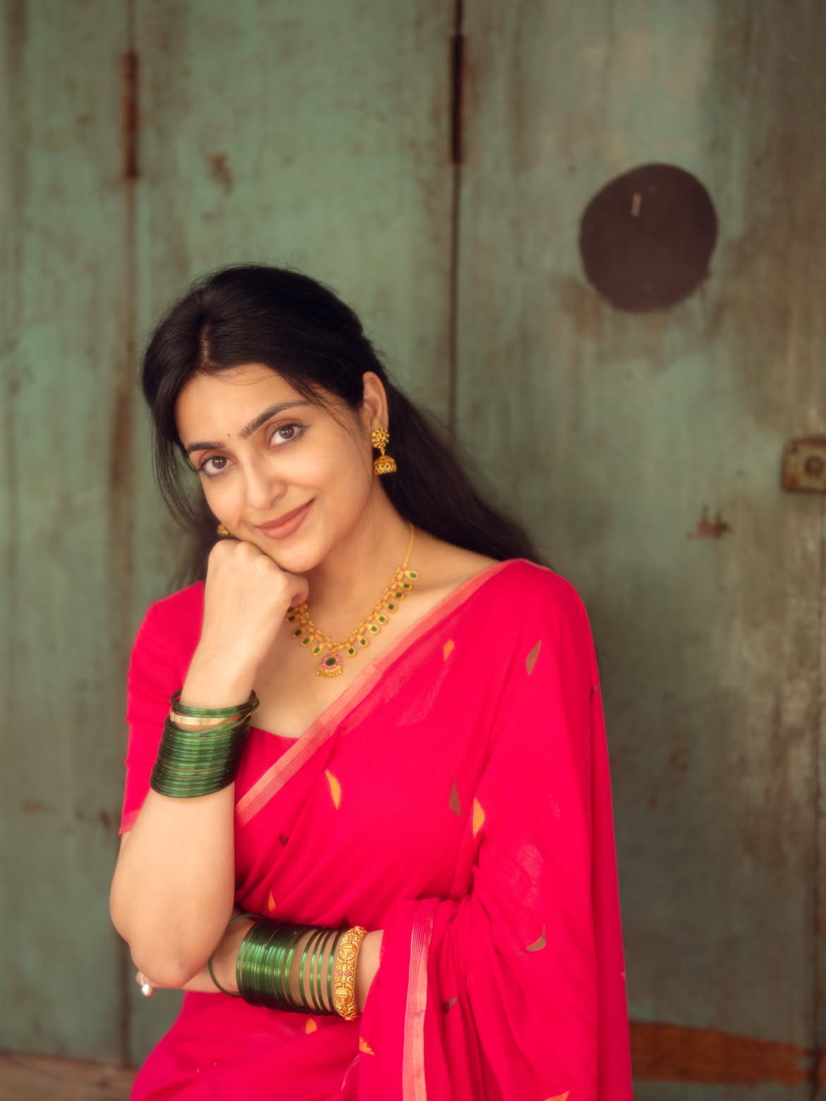 Avantika Mishra’s Traditional Pink Saree Look Wins Hearts