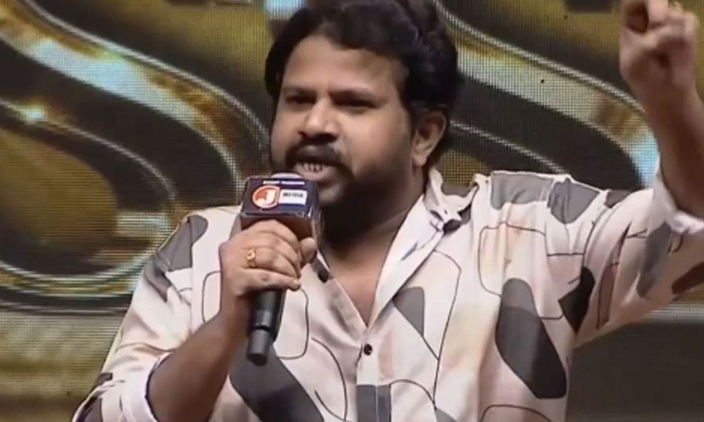 అవును.. చిరంజీవి తొక్కేశాడు: ట్రోలర్స్‌కు హైపర్ ఆది మాస్ కౌంటర్!