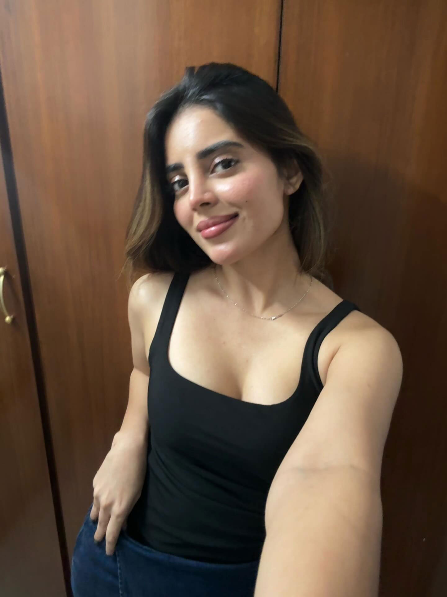 Kushitha Kallapu Natural Charm in a Casual Selfie