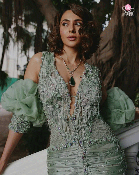 Rakul Preet Singh Owns Vintage Glamour