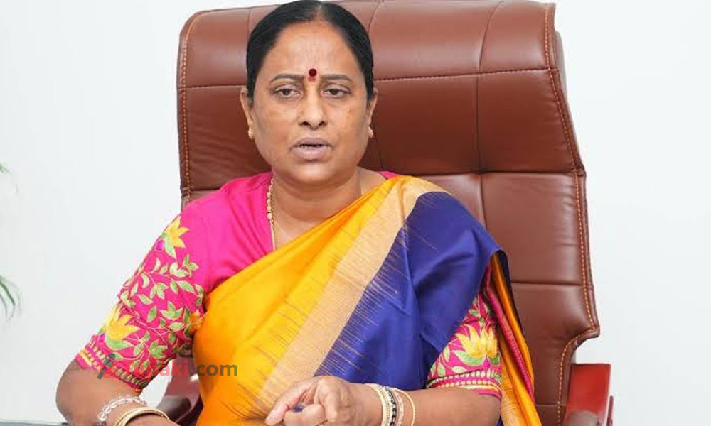 కొండా రివర్స్ గేర్ .. కాంగ్రెస్ ఏం చేస్తుంది ?