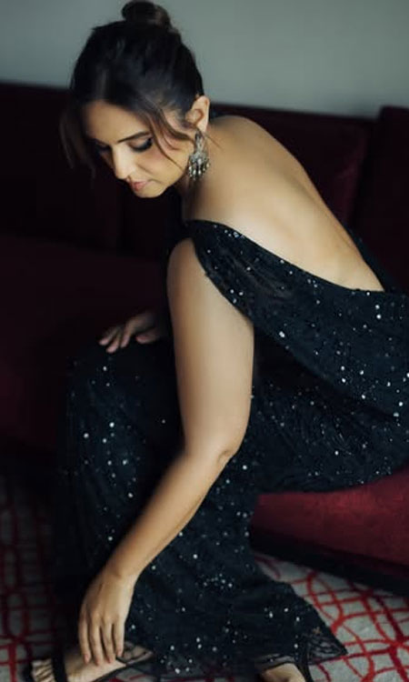 Huma Qureshi Stuns in a Shimmering Black Gown for Toxic