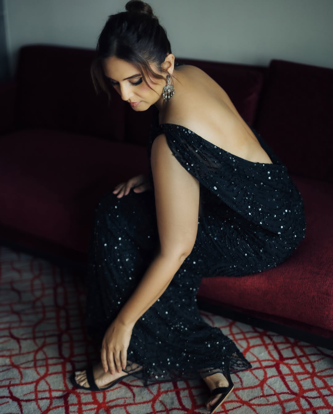Huma Qureshi Stuns in a Shimmering Black Gown for Toxic