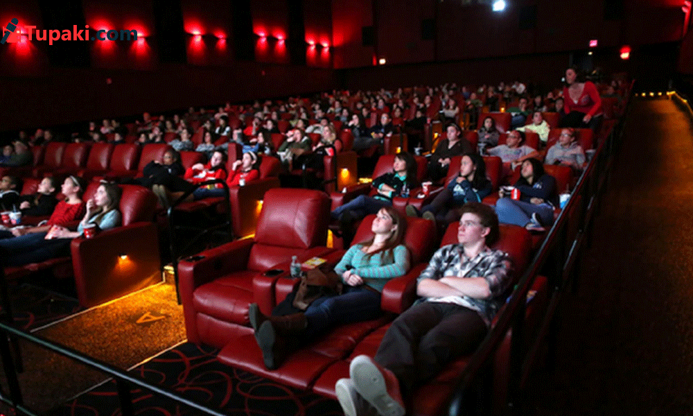 Why Are Fans Watching Old Movies Again in Theatres?