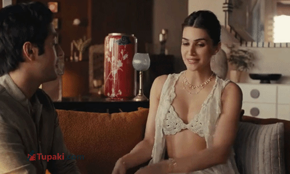 Kriti Sanons Bralette For Rakhi Ad, What?