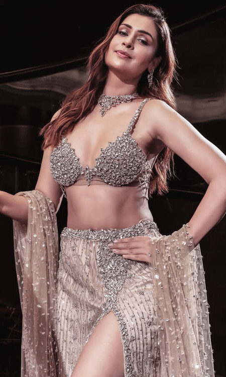 Payal Rajput Stuns in a Dazzling Champagne-Hued SIIMA Look