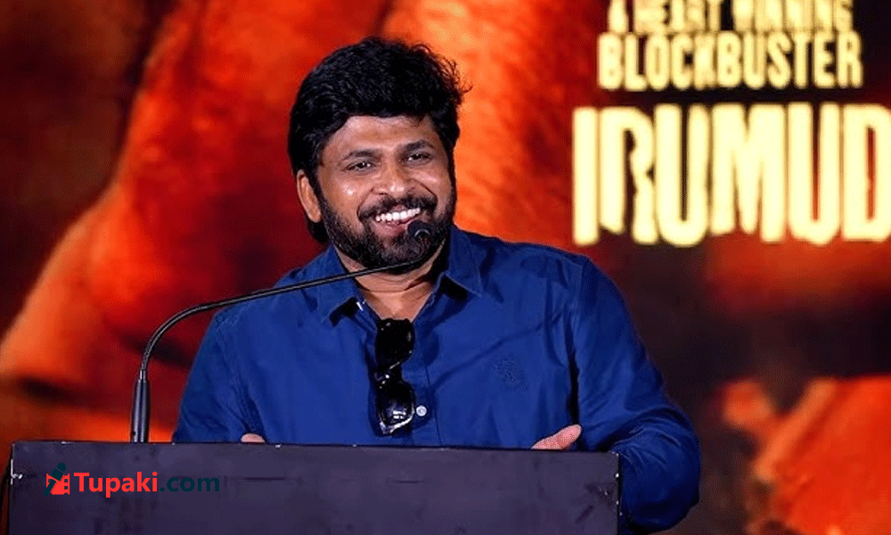 కథ వింటూనే కంటతడి.. ఇరుముడి సీక్రెట్ బయటపెట్టిన డైరెక్టర్!