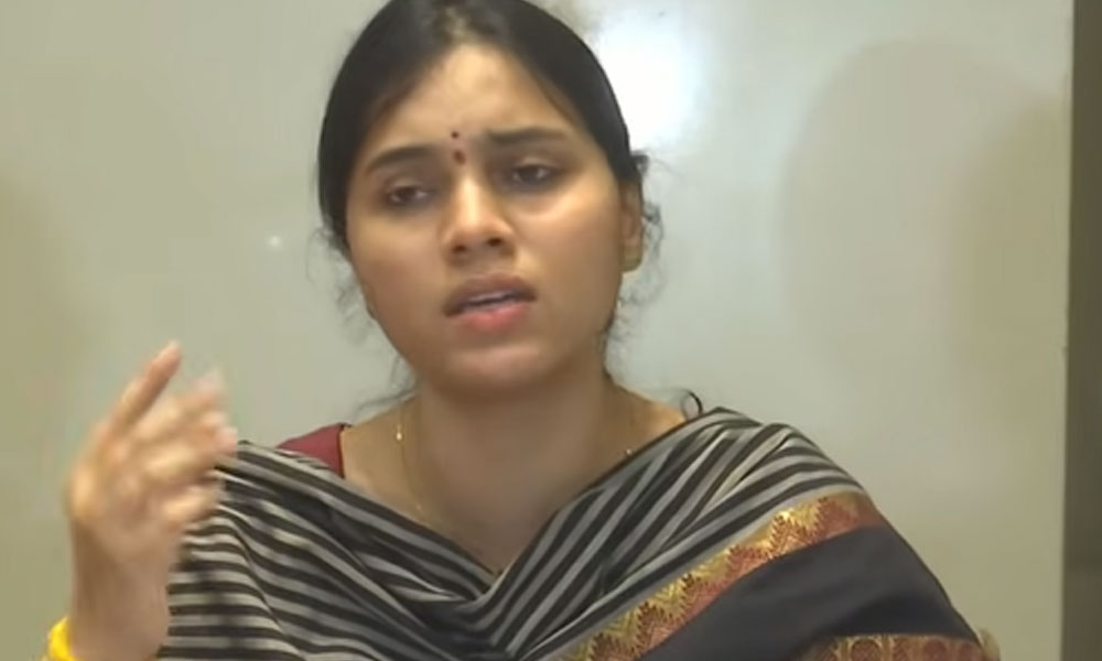 కొడుక్కి సమస్య ఉందని ముందే తెలిసినా నన్ను బలిచేశారు : జోగి రమేష్ కోడలు మేఘన