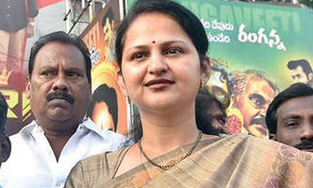 విజయవాడ మేయర్‌ రేసు లో ఆశాల‌త‌.. !