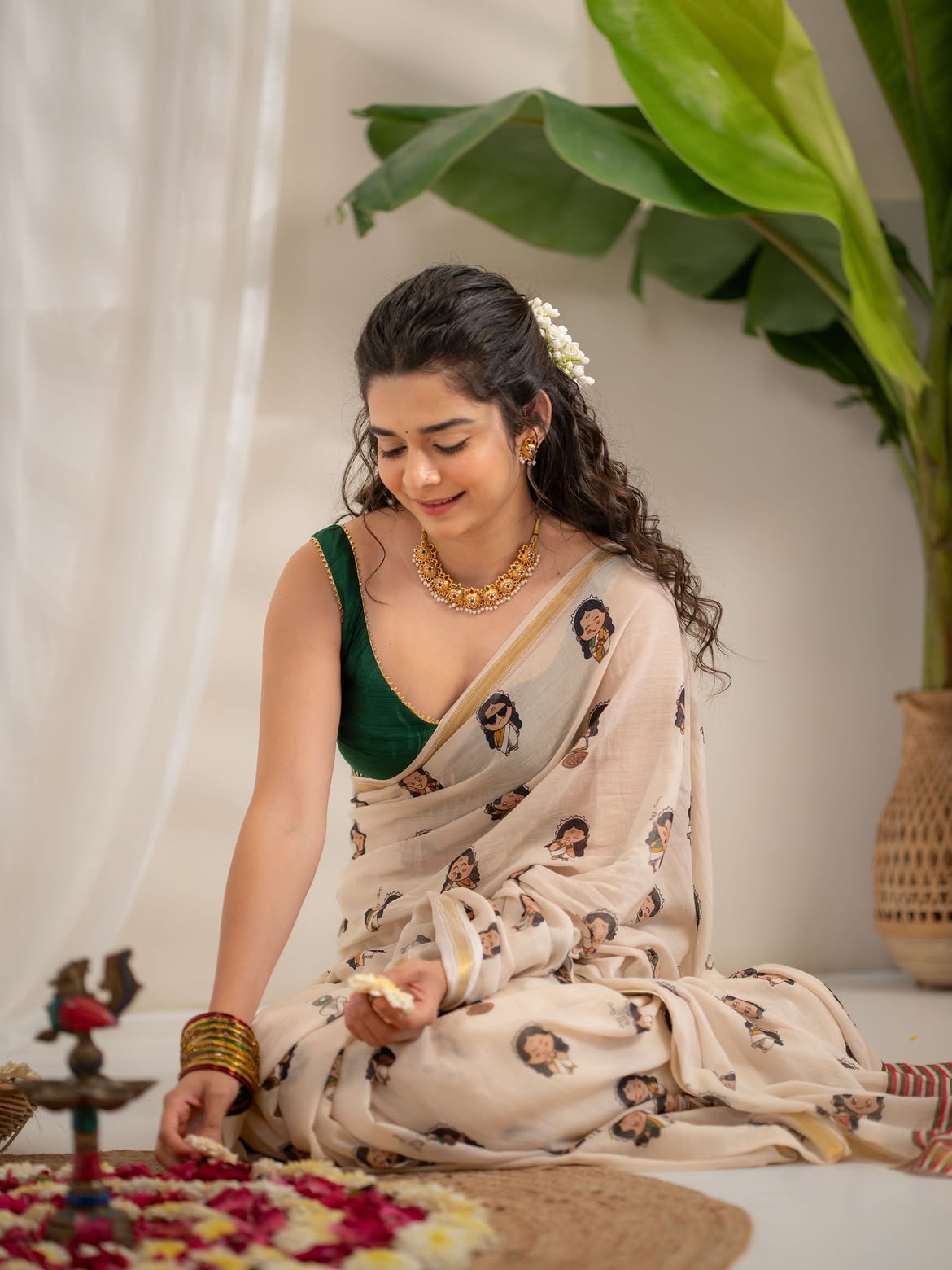 Mithila Palkar’s Traditional Grace