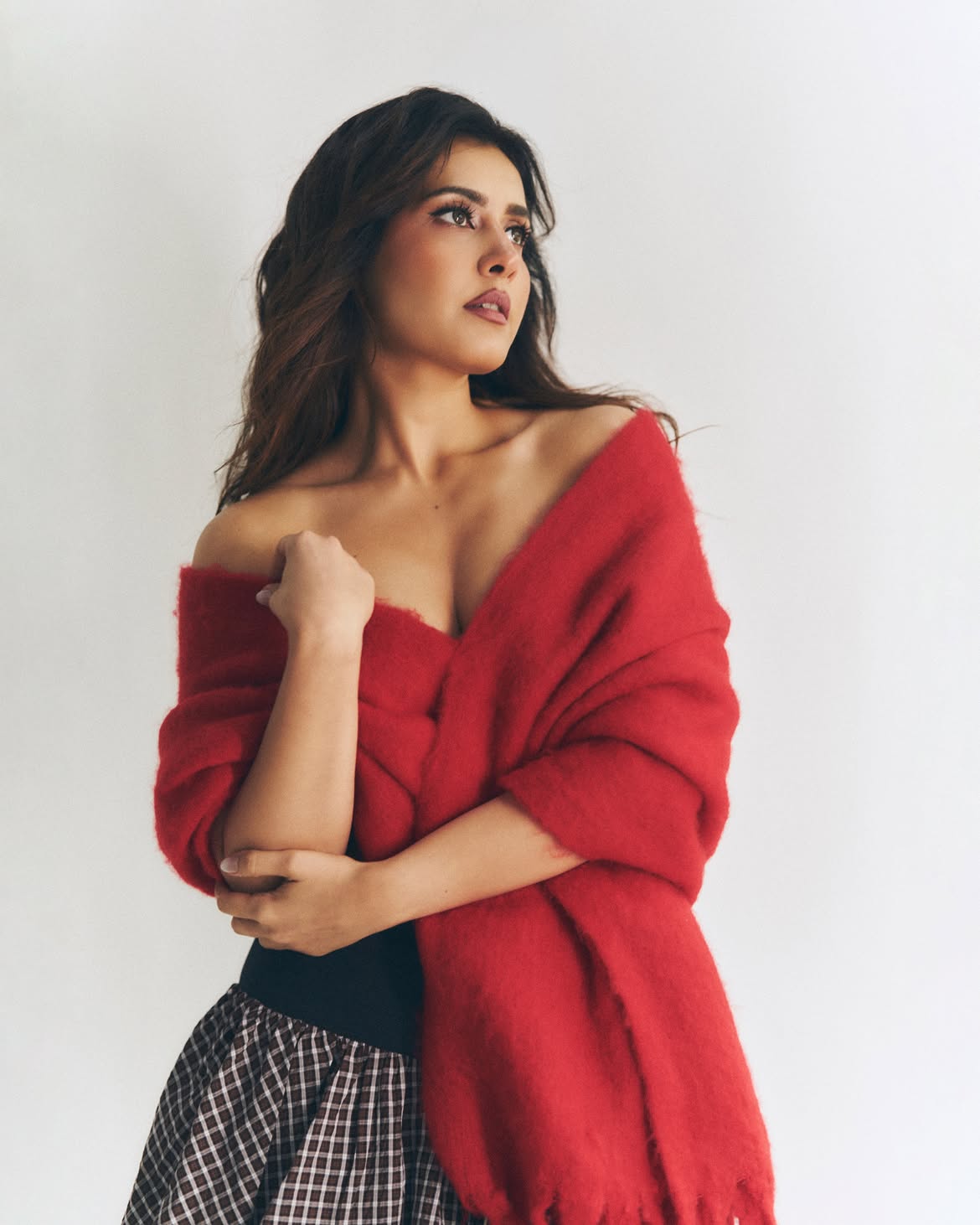 Raashii Khanna Stuns in a Red Off-Shoulder Look