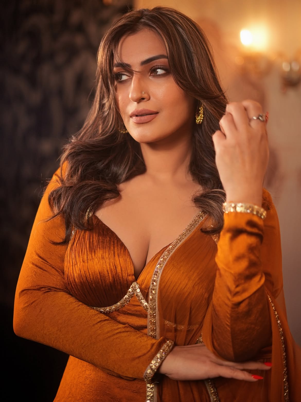 Shivangi Verma’s Mustard-Gold Look Is Pure Royalty