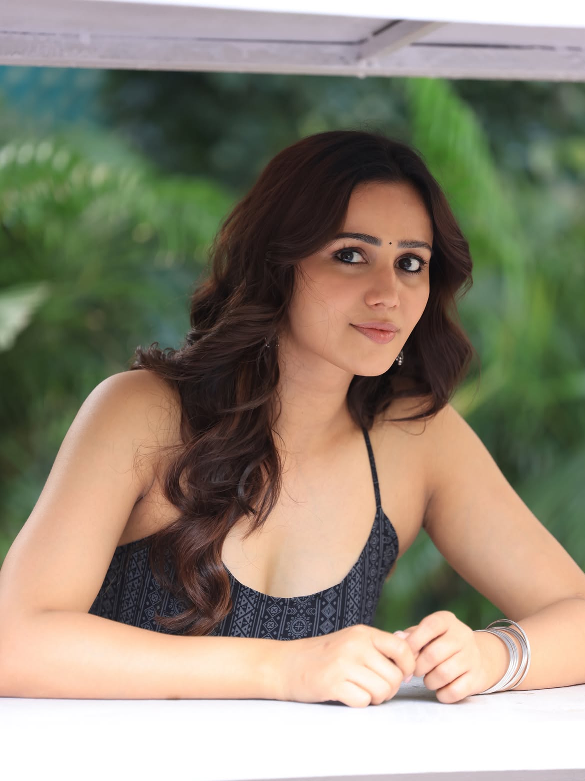 Anaira Gupta Looks Gorgeous in a Chic Casual Outfit