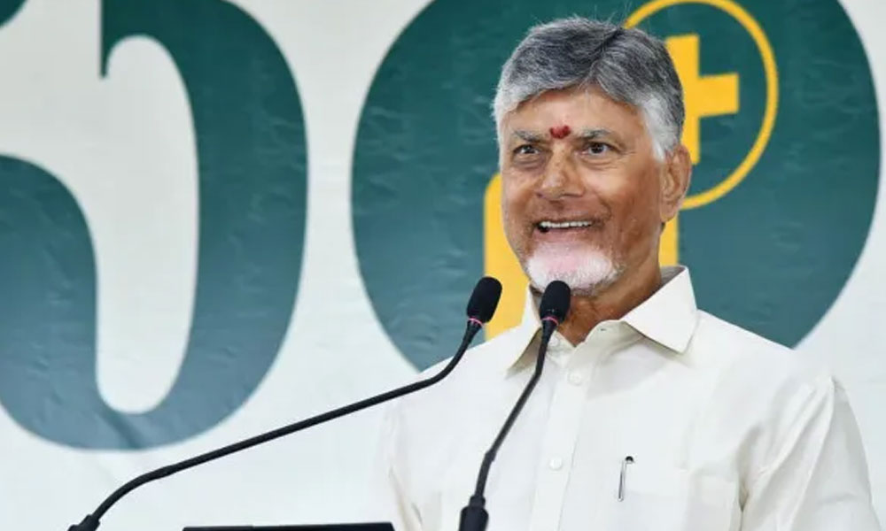 రోజుకు 12 గంట‌లు.. వారానికి 6 రోజులు: డ్యూటీలో  బాబు ఫ‌స్ట్‌