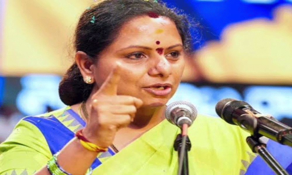 కల్వకుంట్ల కవిత....రెడ్లను ఎందుకు టార్గెట్ చేస్తోంది ?