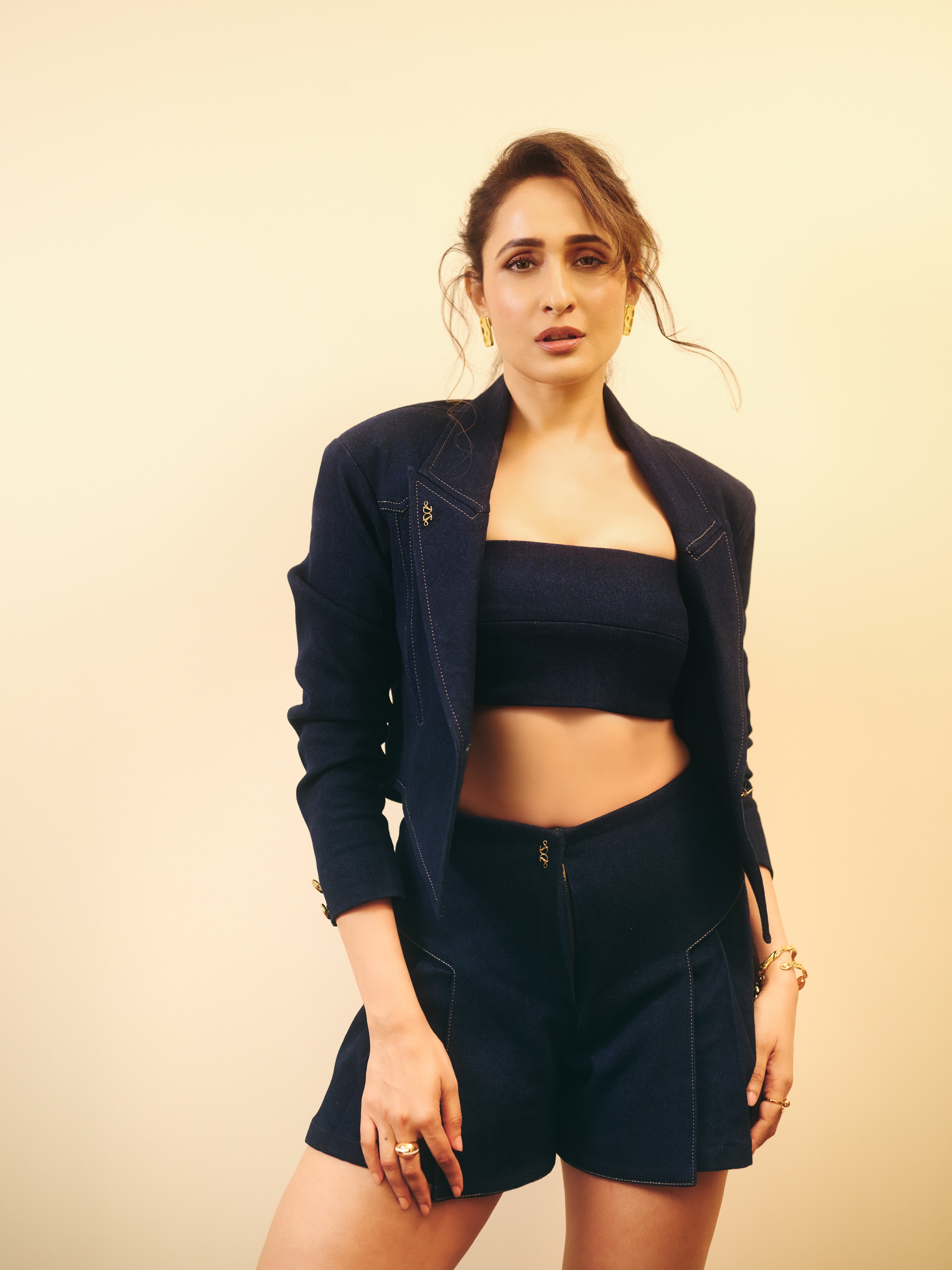Pragya Jaiswal Sets Fashion Goals in Bold Cropped Blazer