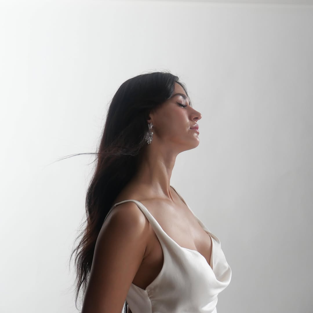Disha Patani Stuns in Silky White Look, Shares Heartfelt Awarapan 2 Note