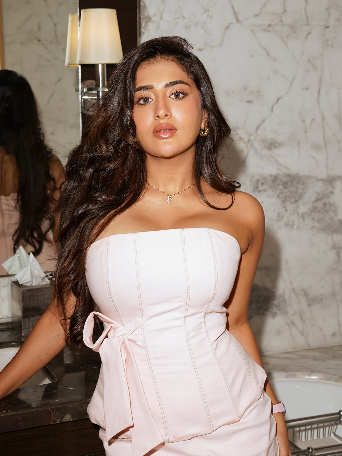 Rashi Singh The Radiant Beauty Redefining South Cinema