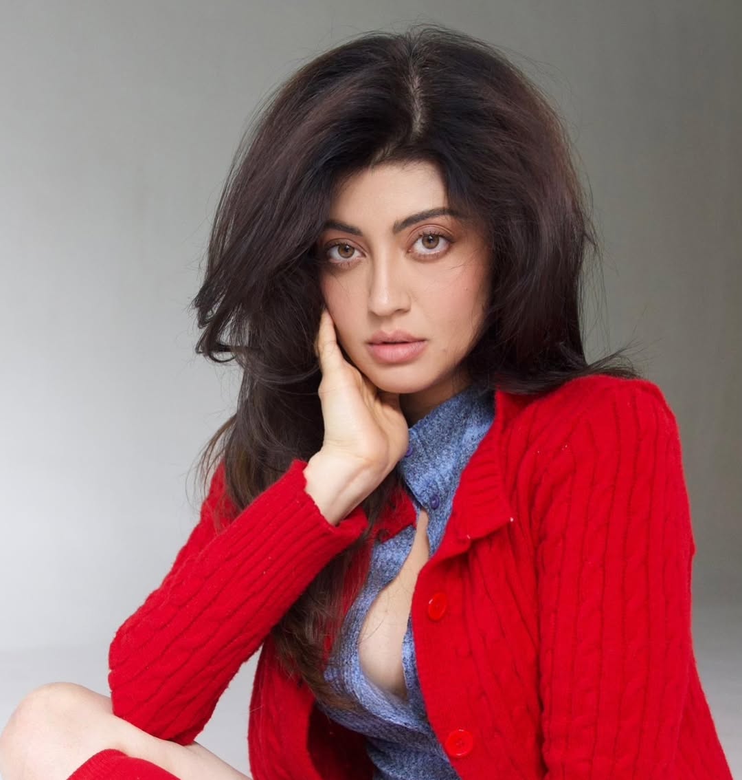 Pranitha Subhash’s Latest Look Exudes Effortless Style and Natural Beauty
