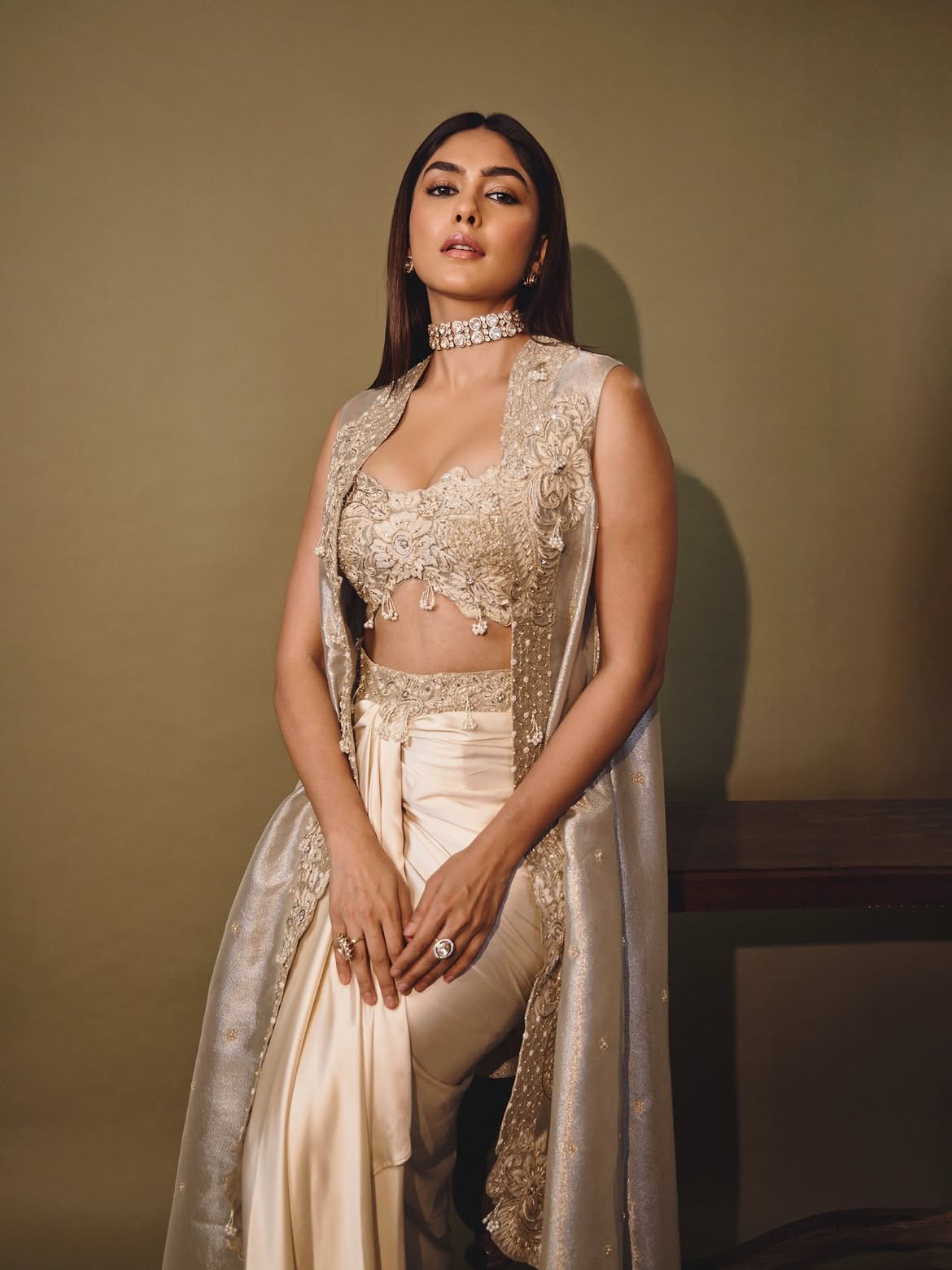 Mrunal Thakur Captivating Screen and Fashion Journey