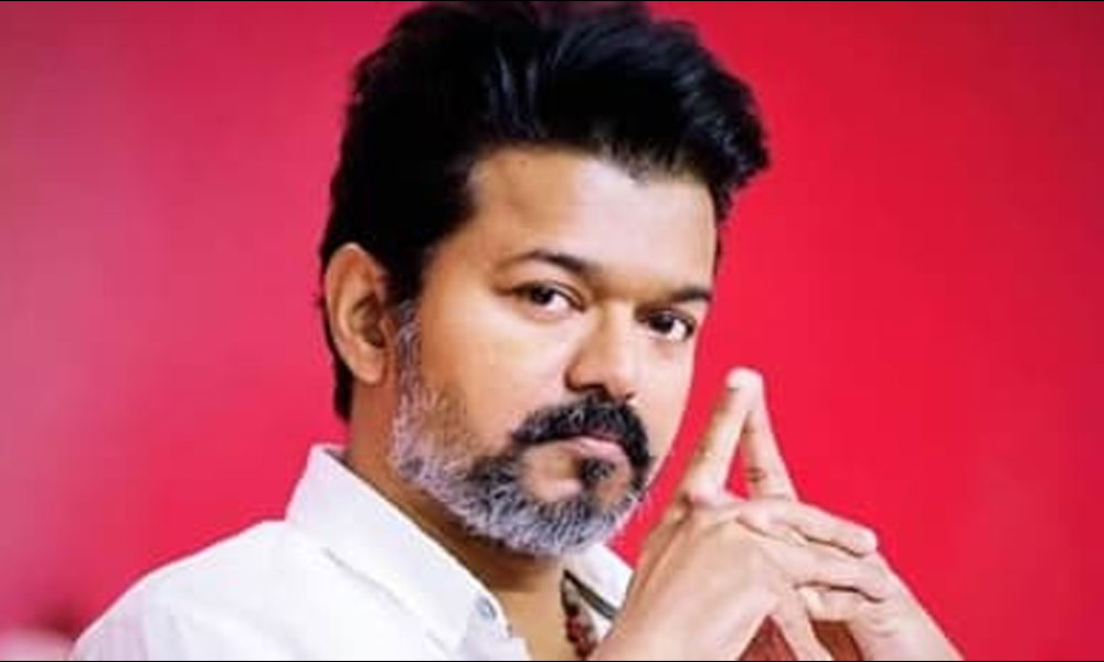 Vijay To Meet His Sangeetha in London?