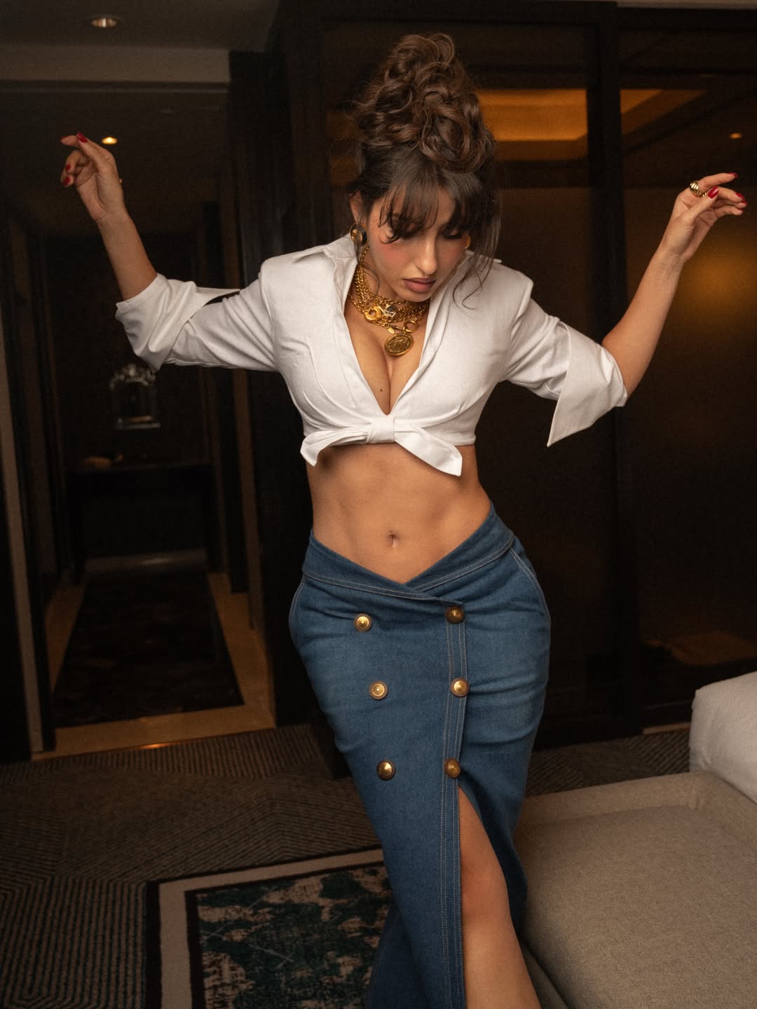 Nora Fatehi Stuns in a Chic 90s-Inspired Look at GQ Best Dressed Night