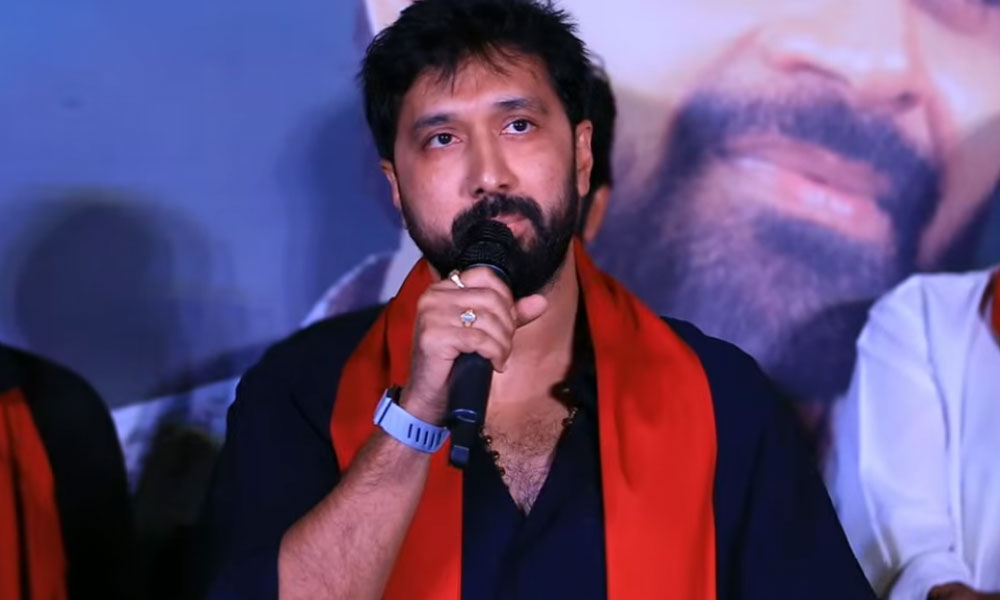 కోన వెంకట్ ఉన్నంతవరకు రూపాయి కూడా పోదు: డైరెక్టర్ బాబీ