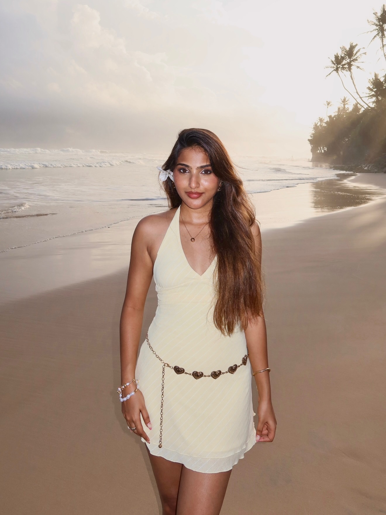 Pranavi Manukonda Embraces Beachside Charm