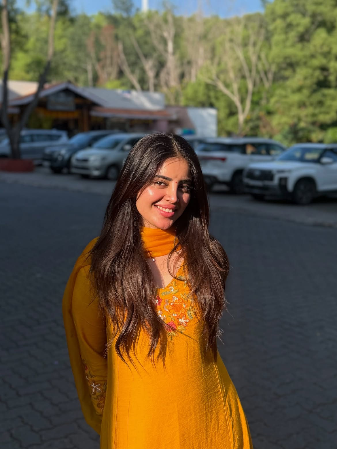 Kushitha Kallapu Shares Serene Tirumala Visit Photos With Fans