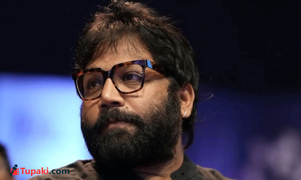 ఇంట్రెస్టింగ్ సందీప్ వంగా క‌ళ్లు విక్ర‌మ్ వైపా?