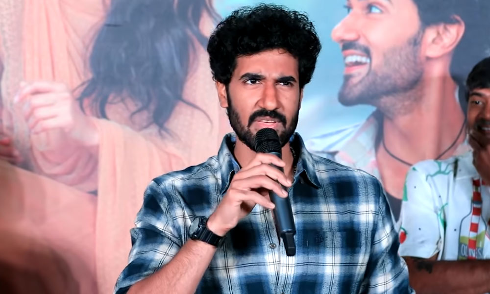 వ్వాటే ట్యాలెంట్: గోదారి యాసతో అదరగొడుతున్న సంగీత్ శోభన్.. వేదికపై మాట తీరుకు ఫిదా అవ్వాల్సిందే!