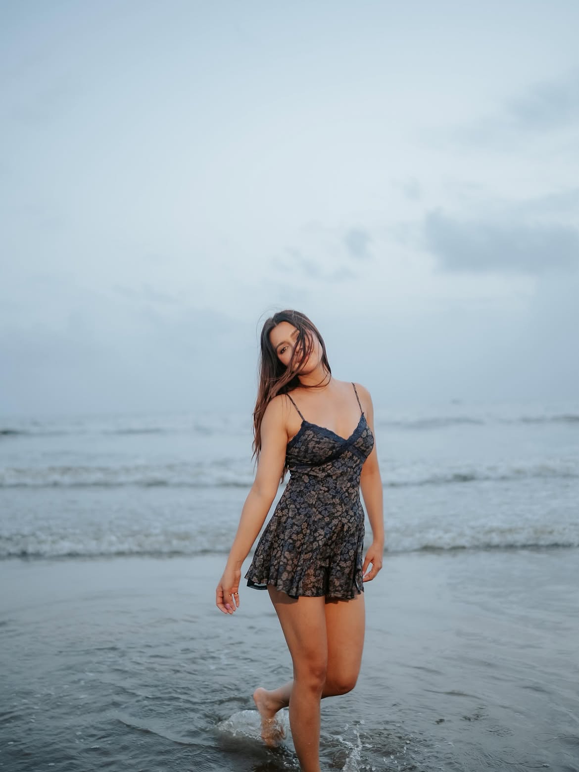 Ruhii Siinghs Serene Beachside Photoshoot Wins Hearts