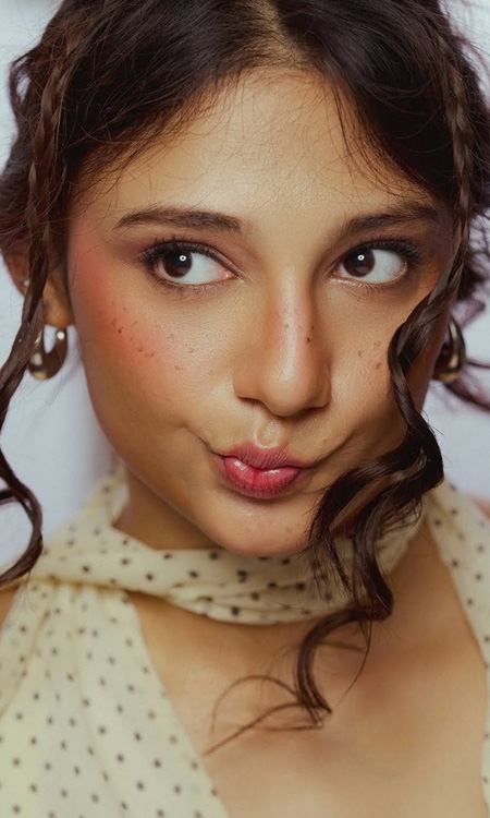 Ritika Nayak Turns Up the Charm in Stunning Close-Up