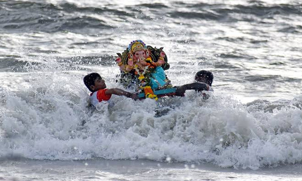 గణనాధా...నిమజ్జనం సంగతేంటి స్వామీ ?