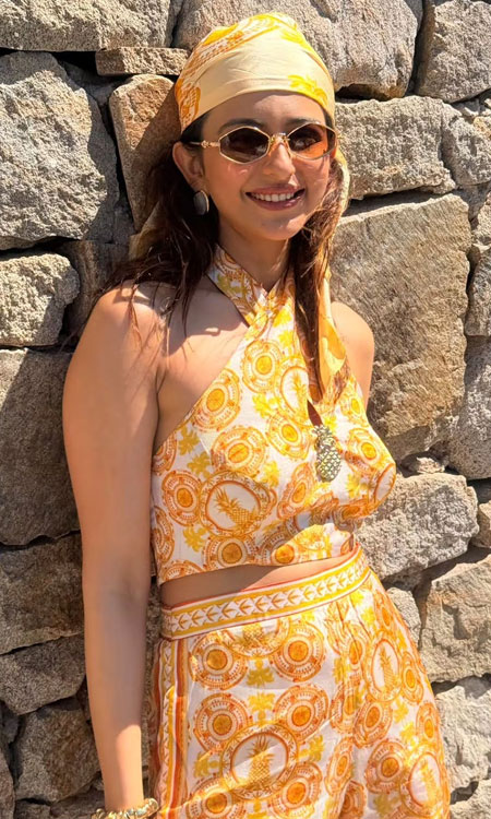 Rakul Preet Singh Radiates Sunshine Vibes in Chic Yellow Outfit