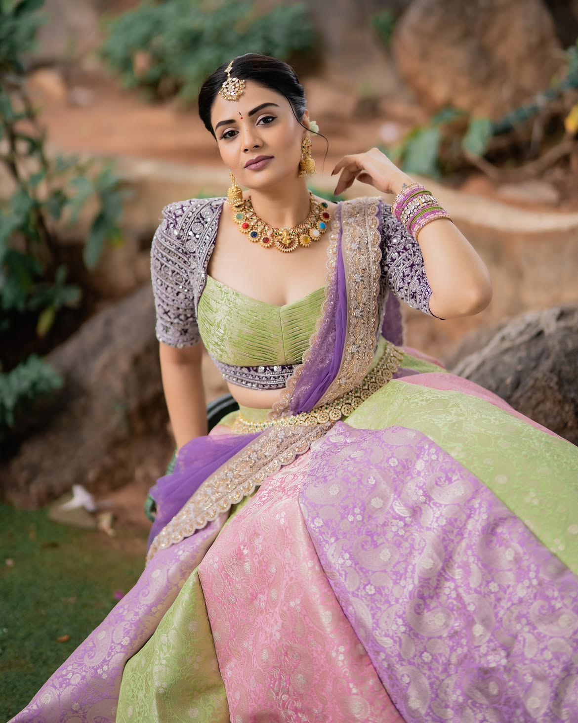 Vinayaka Chavithi Special Sreemukhi Traditional Attire