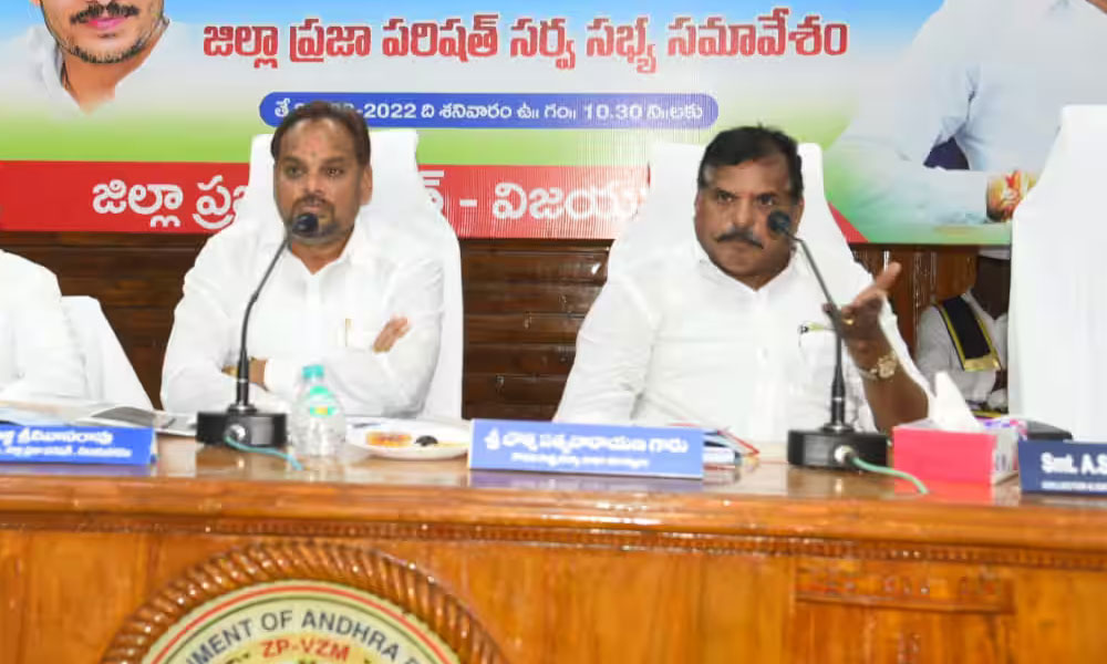 బొత్స Vs చిన్న శ్రీను.. మామ, అల్లుడి మధ్య ఆసక్తికర యుద్ధం