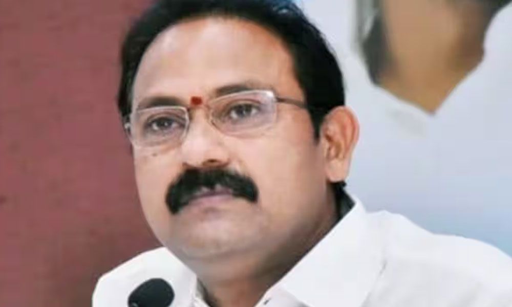 ఏలూరు నాని...విశాఖలో విడిది !