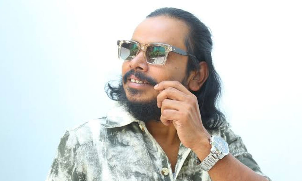 'పుష్ప‌'తో సునీల్‌లా 'ప్యార‌డైజ్‌'తో సంపూ అలా!