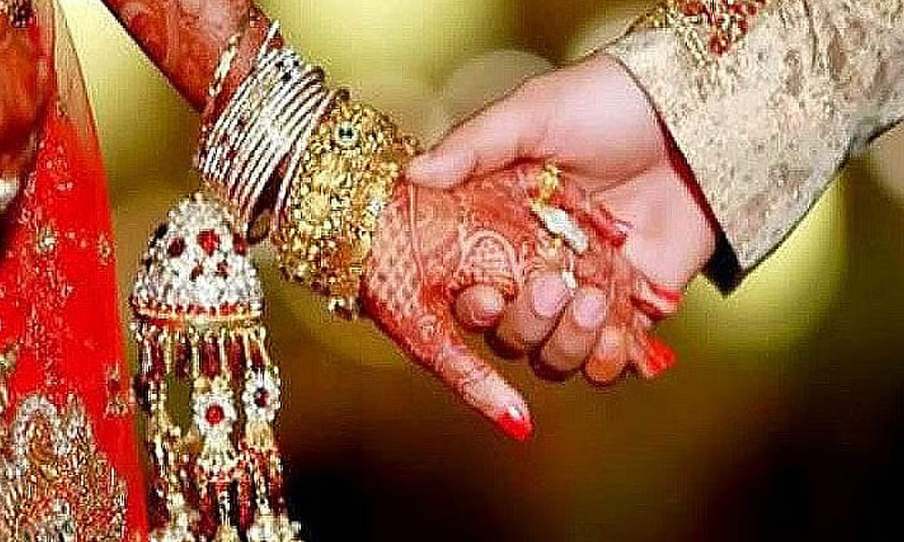 సోషల్ ప్రెజర్ బలహీనతగా మారుతోందా?.. సింగిల్స్‌పై స్కామ్ అలర్ట్!