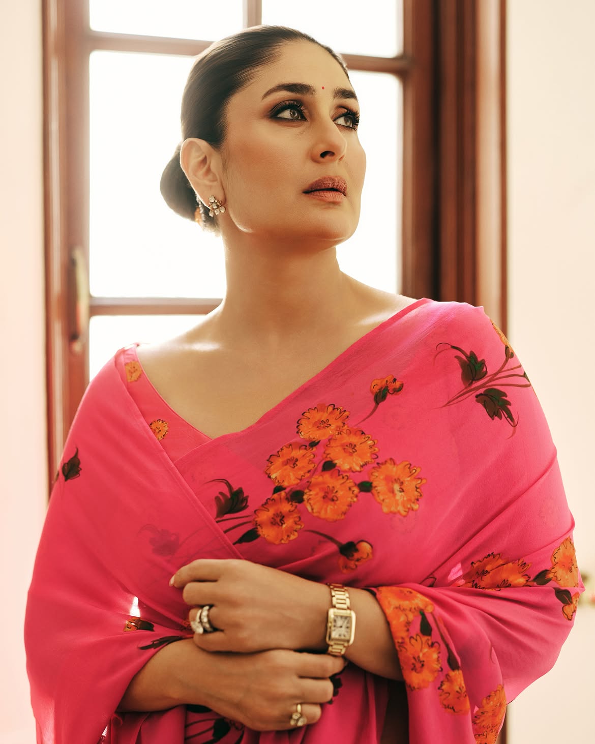 Kareena Kapoor Khans Pink Saree Look Is Pure Royal Charm