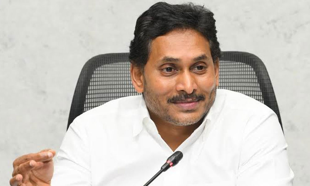 వైసీపీ కొత్త పోరాటం...జిల్లాల టూర్లకు జగన్ రెడీ !