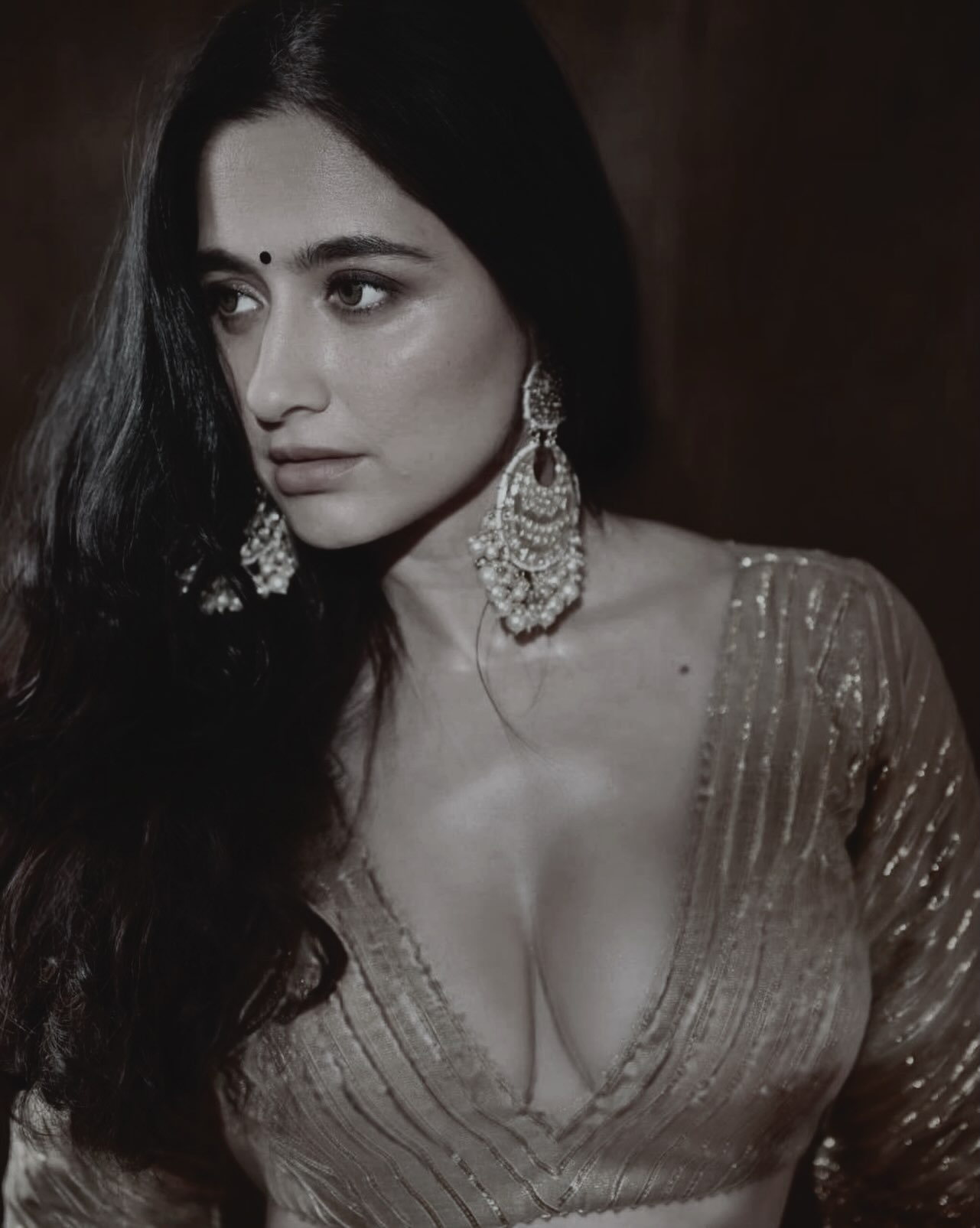 Sanjeeda Shaikh Stuns in a Timeless Black-and-White Portrait