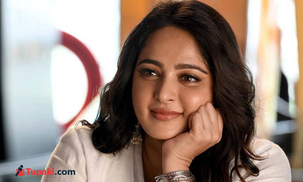 బ‌యోపిక్స్ లో అనుష్క శెట్టికి అవ‌కాశ‌మే లేదా?