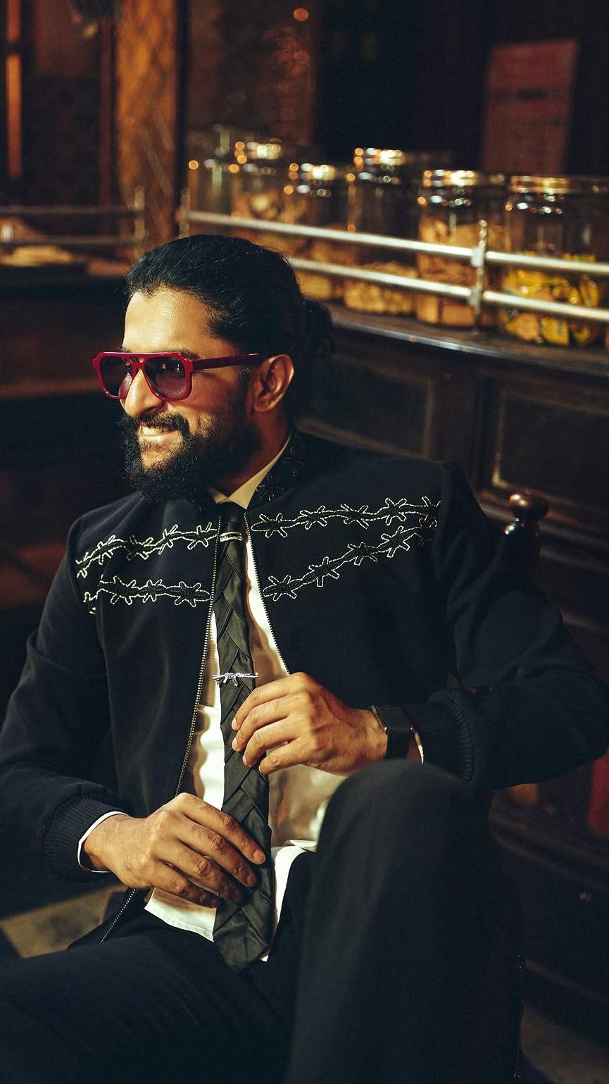 Natural Star soaking in the vintage 1985 vibes of The Liberty Cafe during #TheParadise promotions