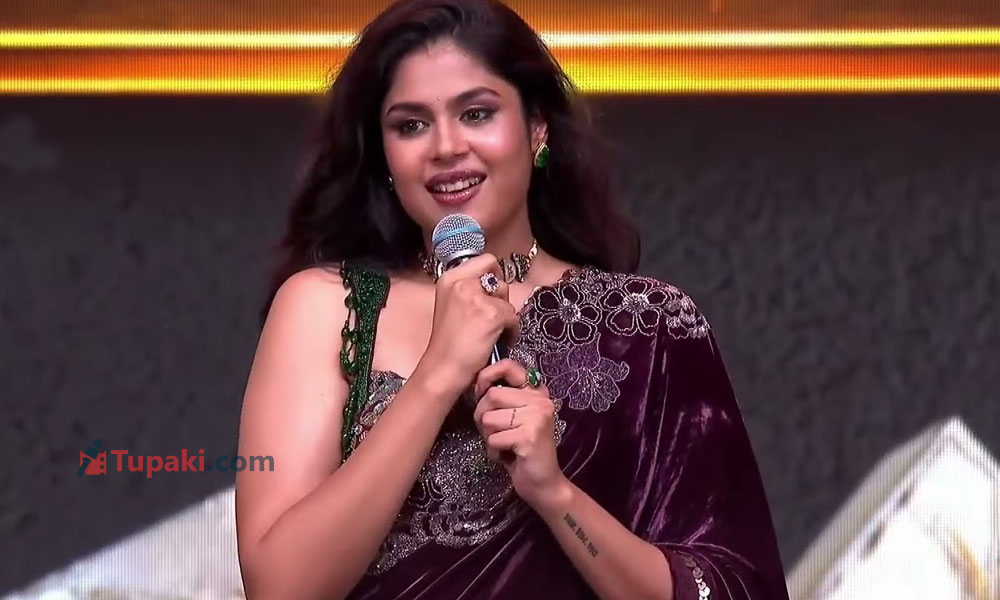 త్రిష- ఇలియానా చూస్తున్నారా ఇది.. తెలుగ‌మ్మాయ్ త‌మిళ కోలాహాలం వారెవ్వా!