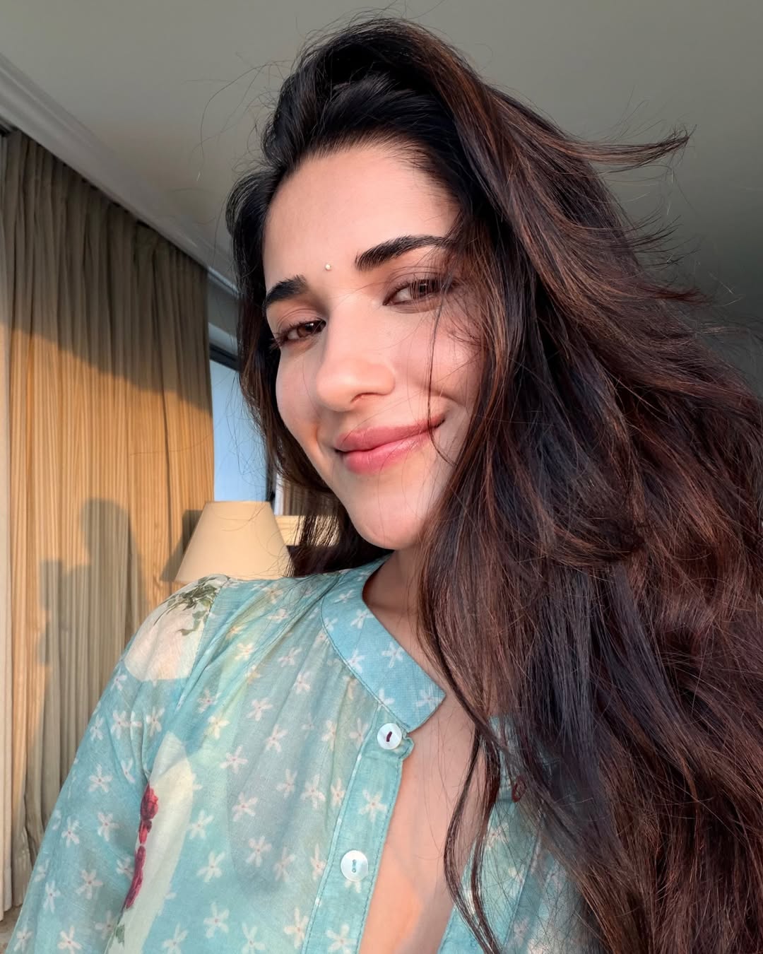 Ruhani Sharma’s Chic & Casual Portrait
