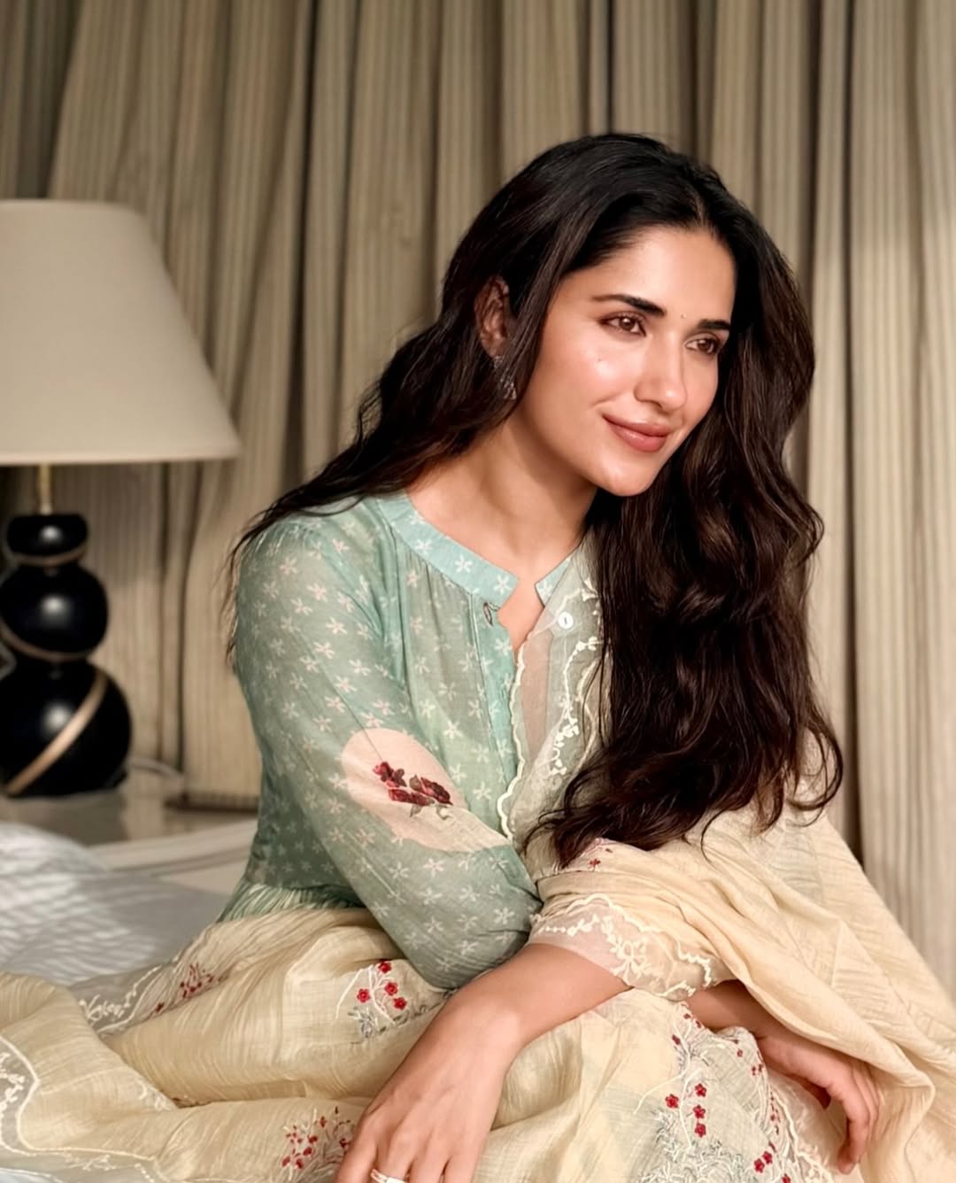 Ruhani Sharma’s Sun-Kissed Look in Green Kurta Steals the Show