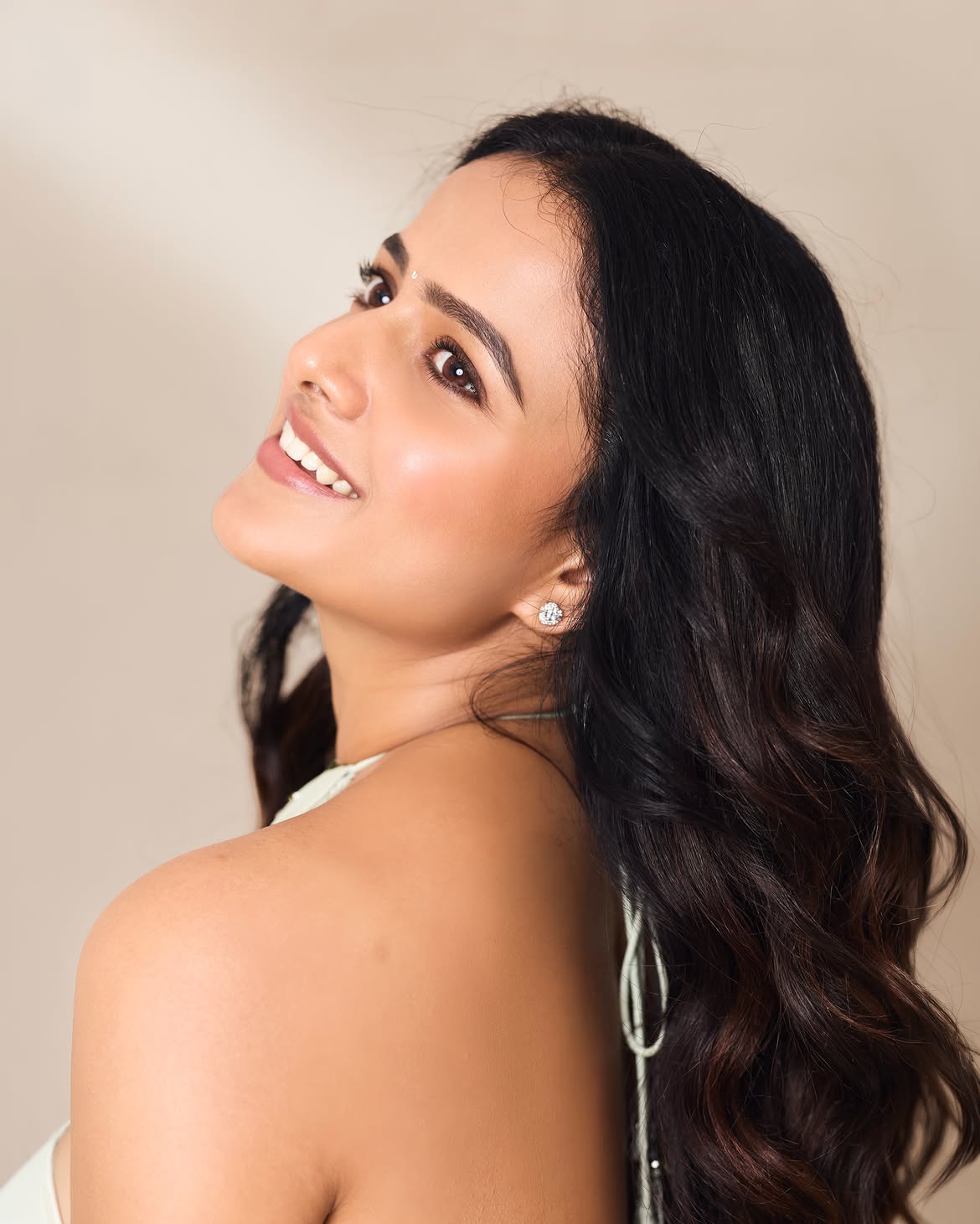 Vaishnavi Chaitanyas Dreamy Photoshoot Is All About Elegance